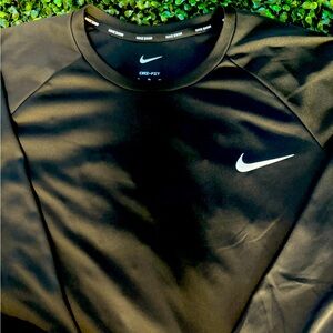 Men’s Nike Swim Shirt XL
